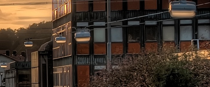 Närbild på Lundby sjukhus