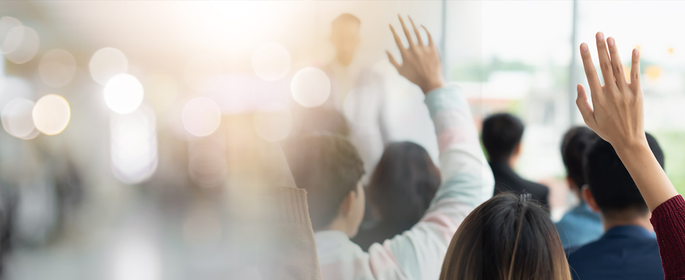 Nu tar vi tillbaka den demokratiska kontrollen över SFI och annan vuxenutbildning i Göteborg.